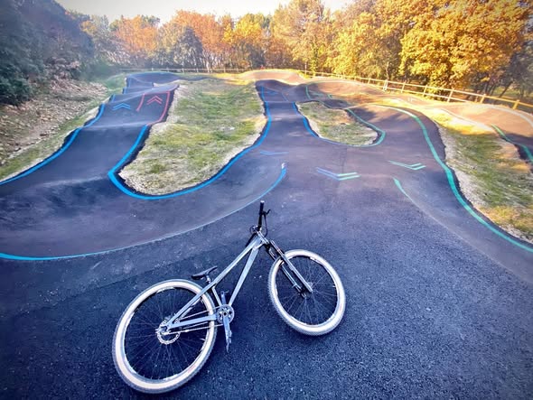 bump track